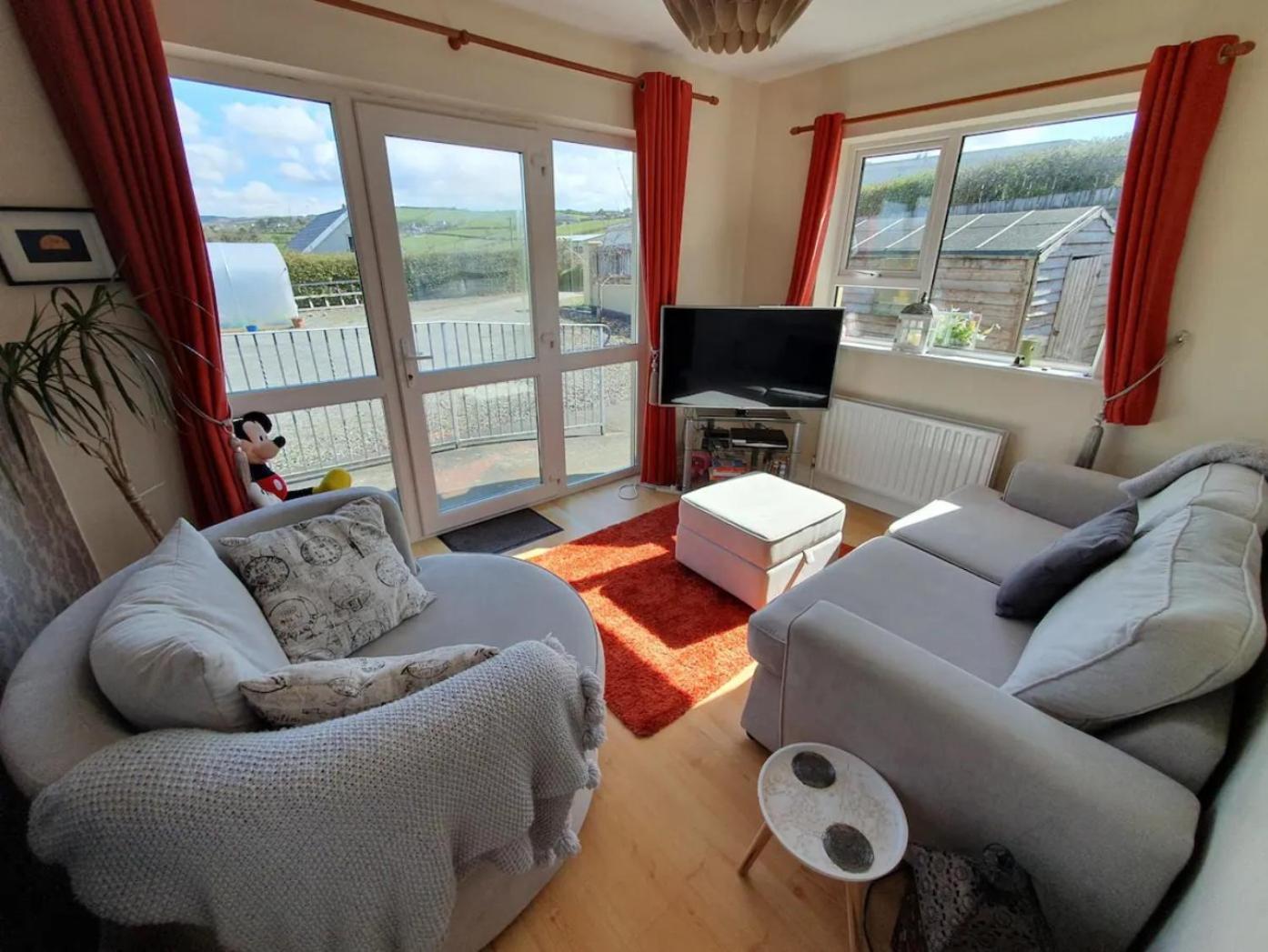 Quiet 2-Bedroom Buncrana Home Kültér fotó